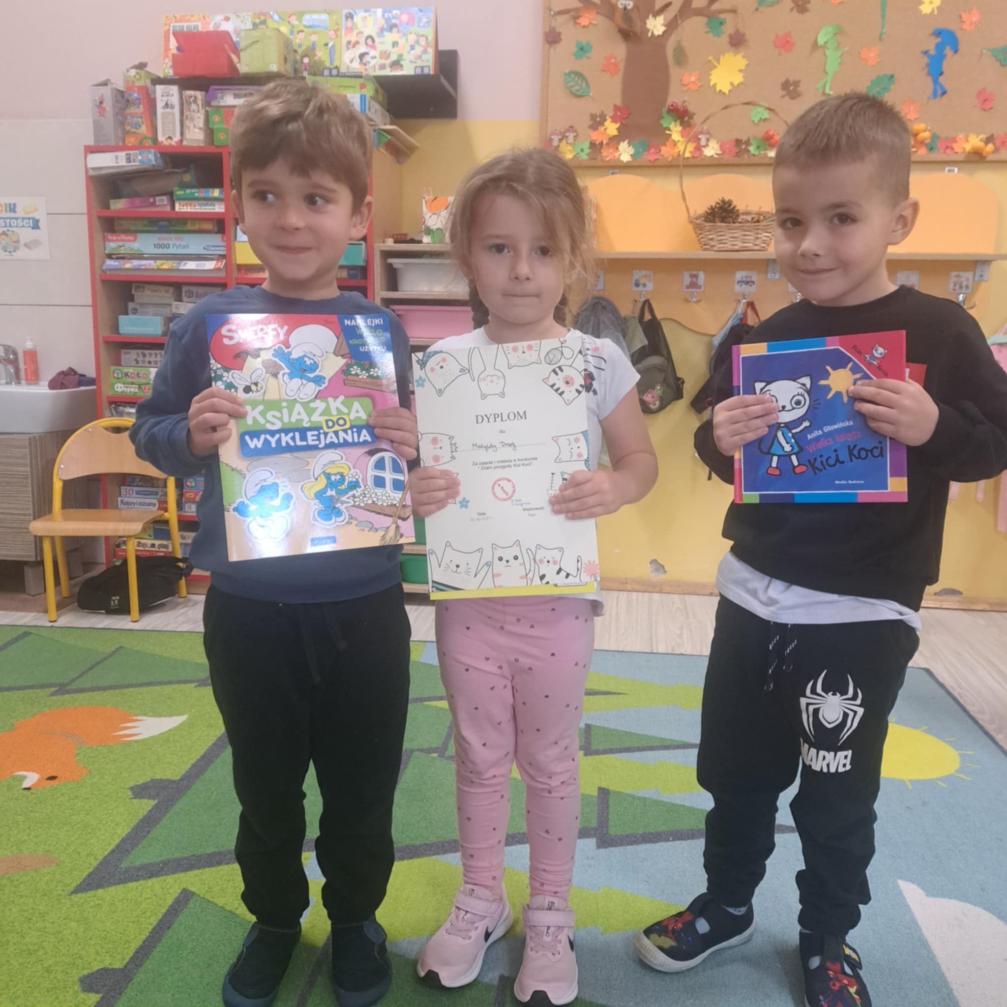 Przedszkolaki z grupy 0B w konkursie „Znam przygody Kici Koci”.
